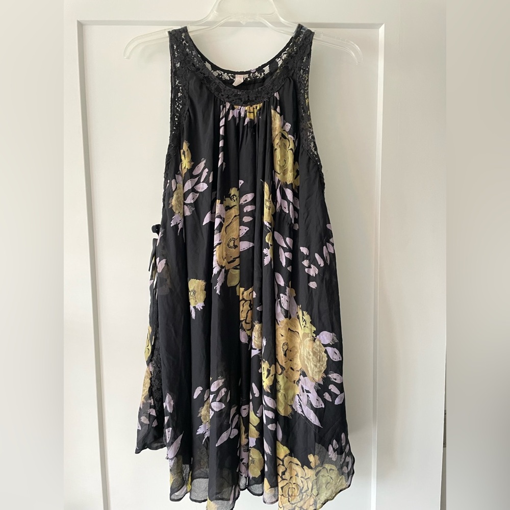 Free People black floral Trapeze Dress XS